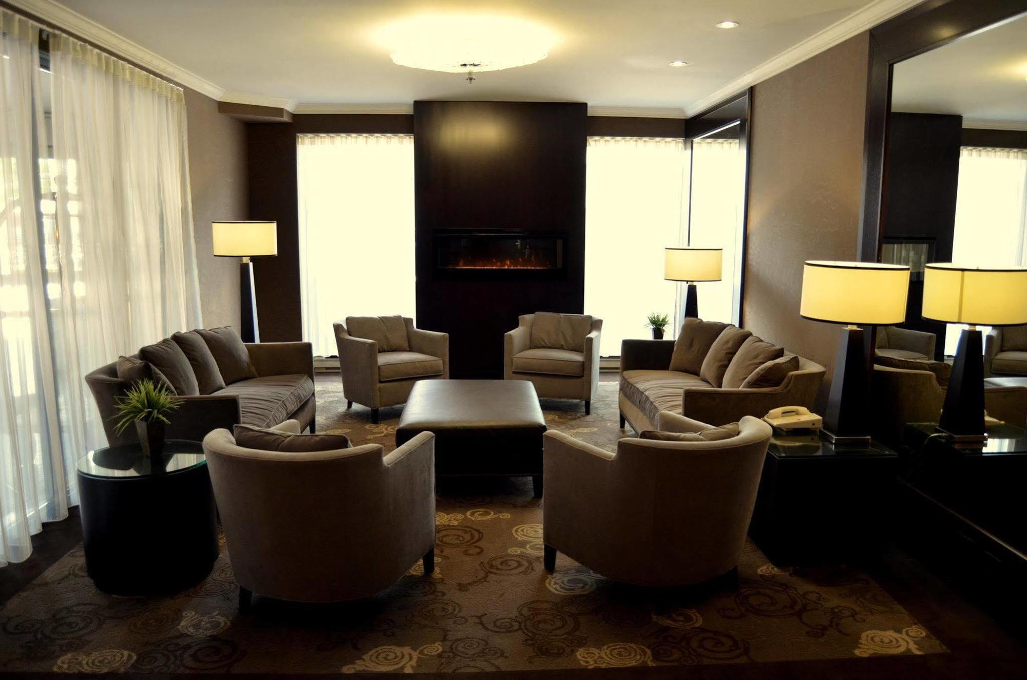 Best Western Plus Ottawa Downtown Suites 외부 사진